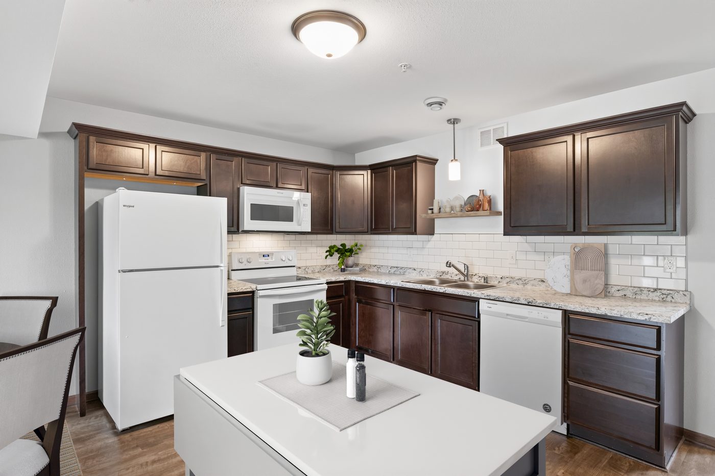 Pineview Townhomes photo 1