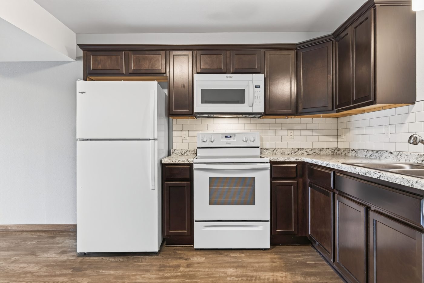 Pineview Townhomes photo 7
