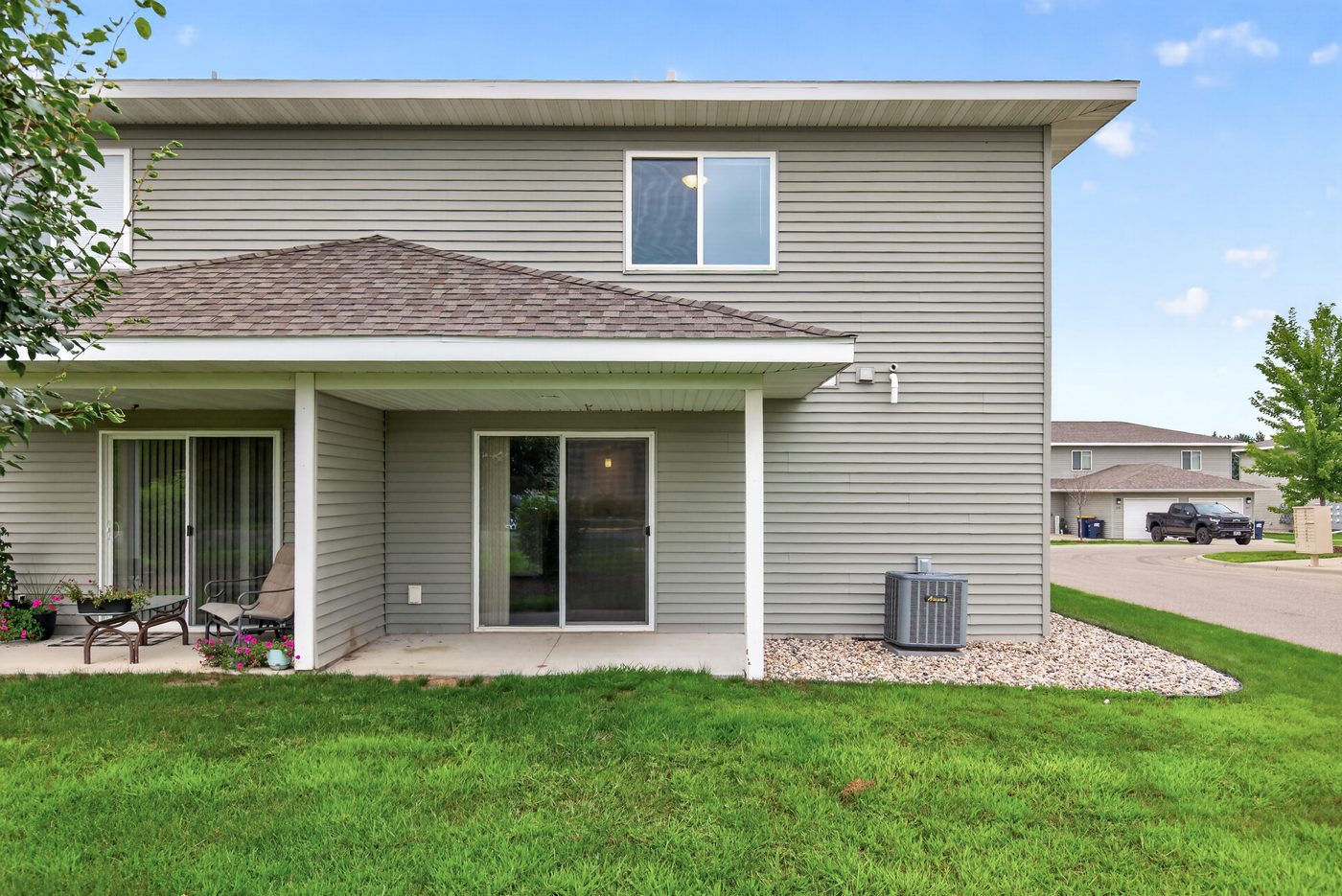 Pineview Townhomes photo 27