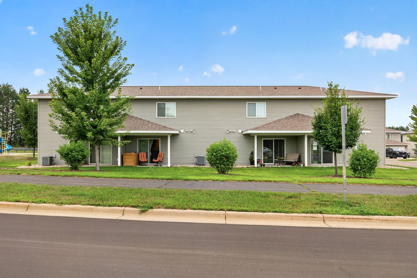 Pineview Townhomes photo 28