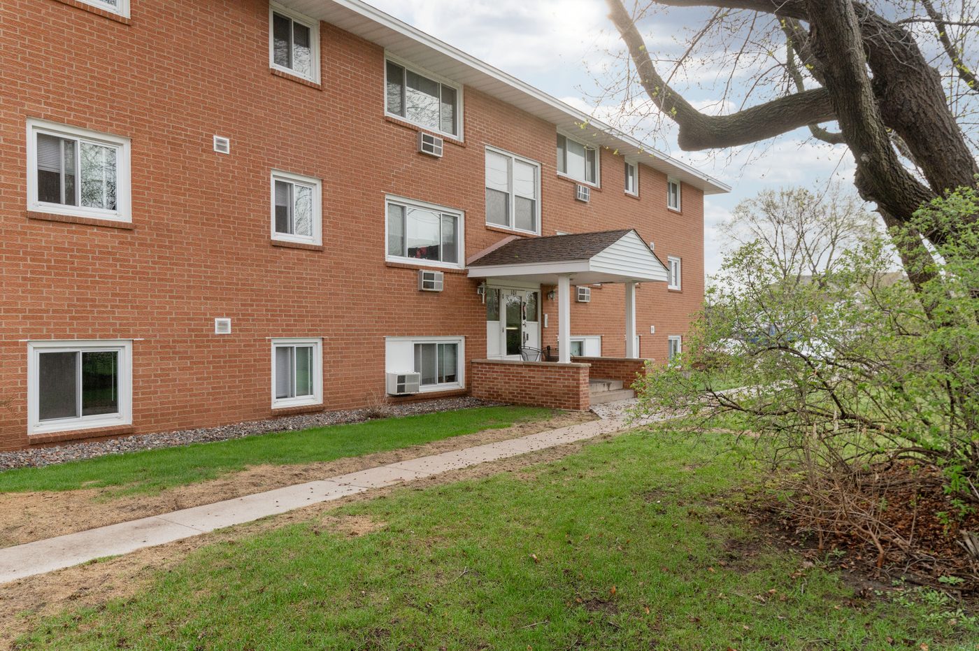 Riverway 101 Dayton Road exterior photo 5