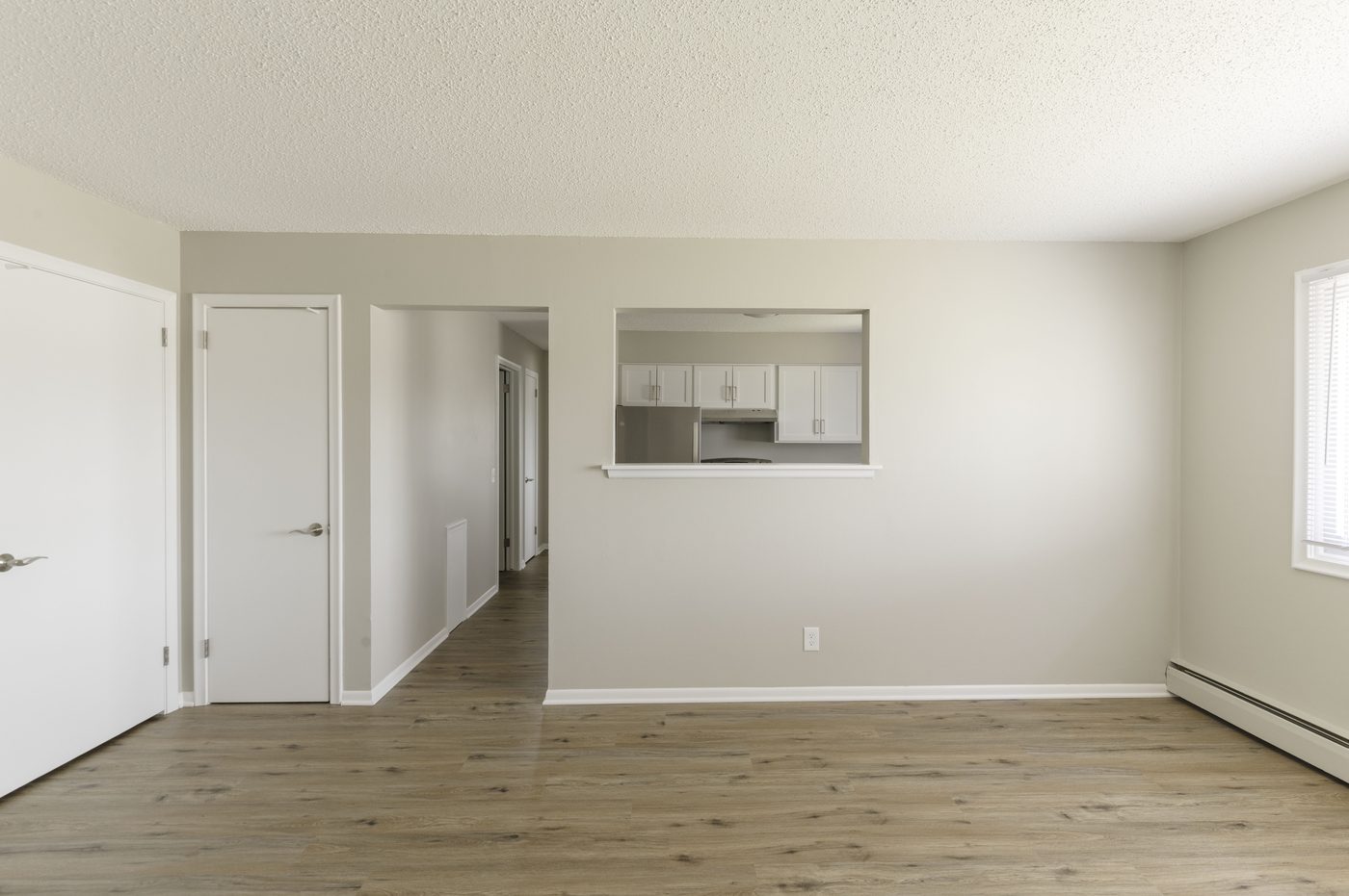 Riverway 101 Dayton Road interior photo 8