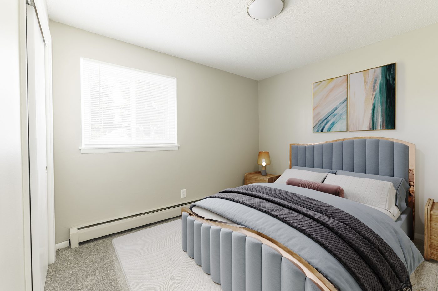 Riverway 101 Dayton Road furnished photo 2