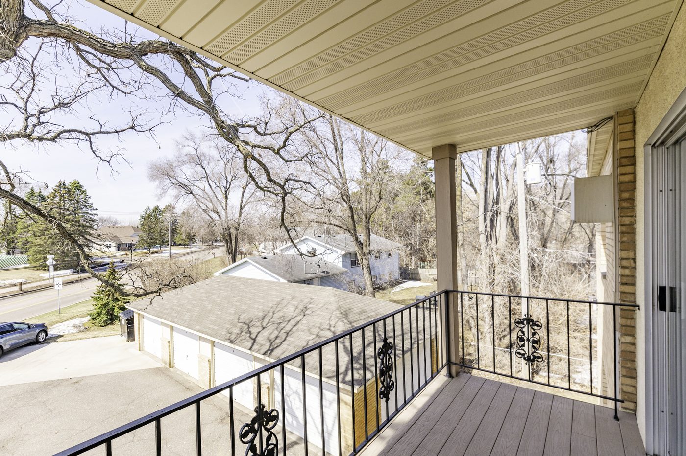 River Elm Apartments exterior photo 1