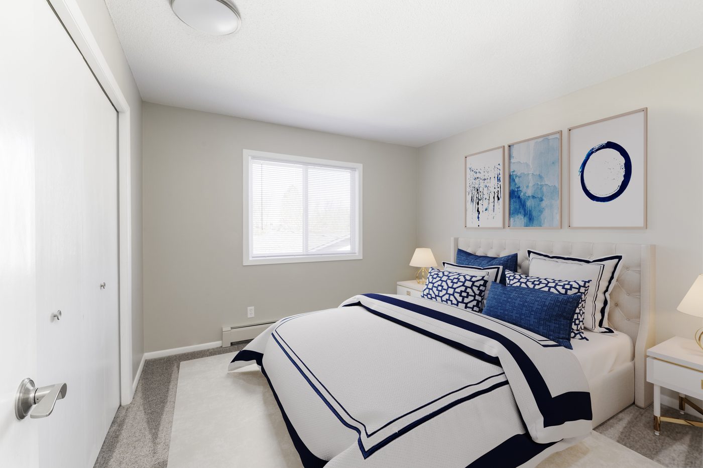 River Elm Apartments furnished photo 7