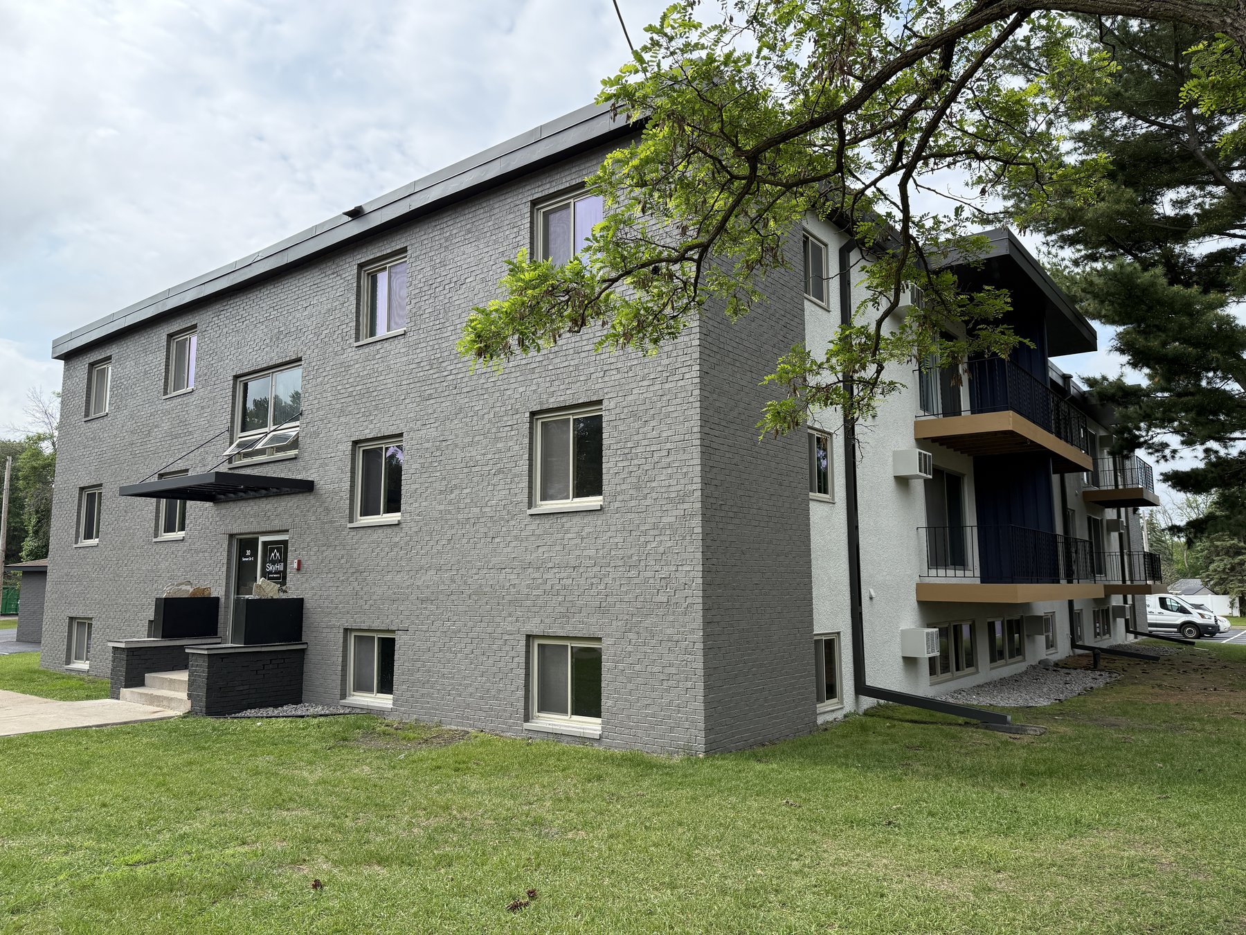 SkyHill Apartments exterior